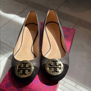 Tory Burch Black and Brown Leather Flats with Gold Logo